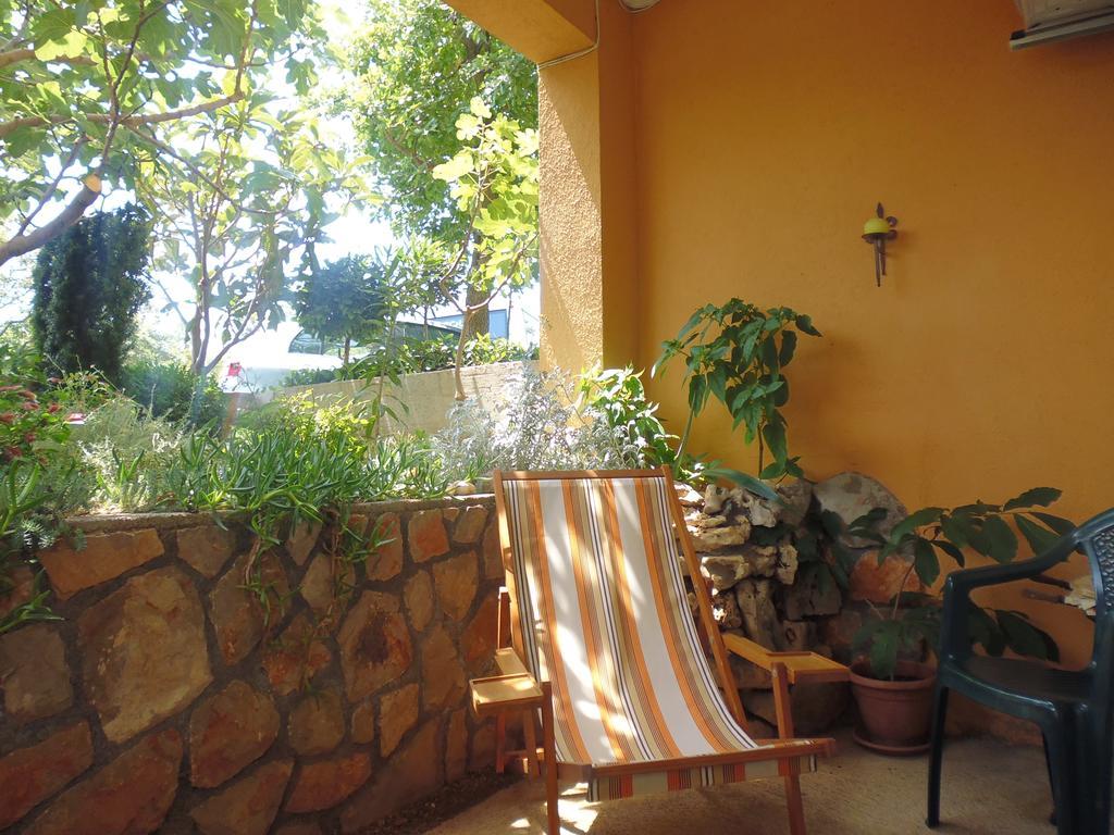 Apartments Jadranka Povile Novi Vinodolski Ruang foto