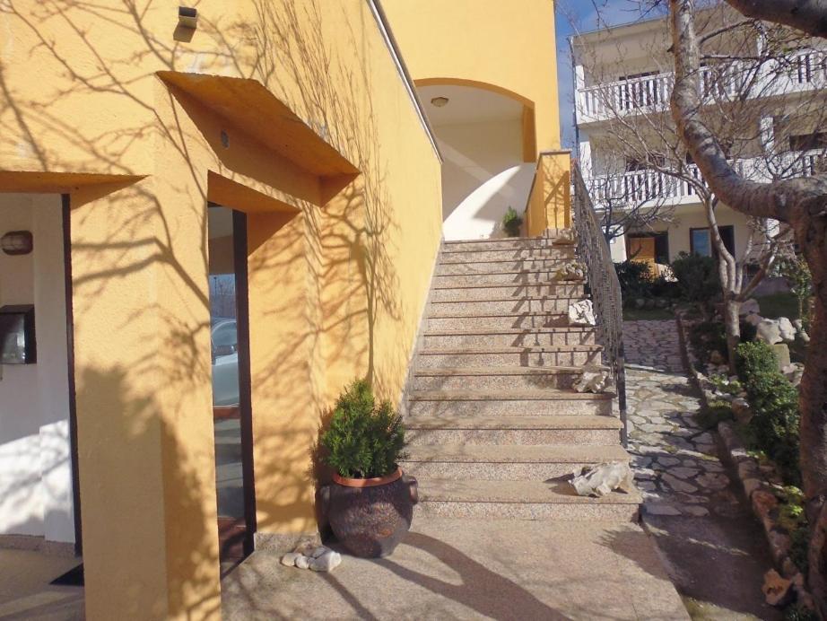Apartments Jadranka Povile Novi Vinodolski Ruang foto